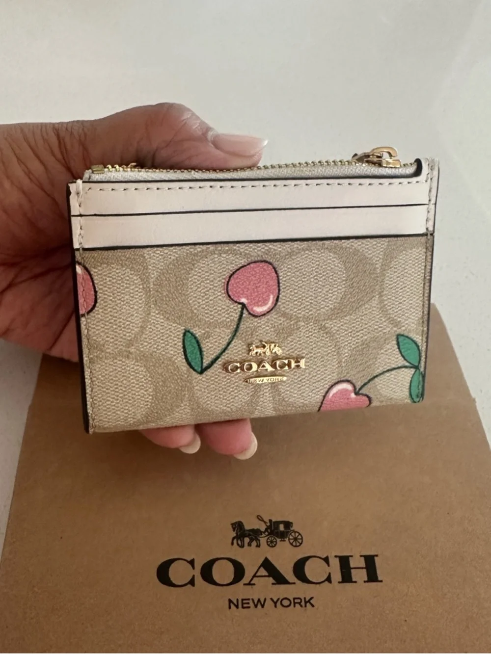 Coach ID Wallet Bundle - Picture 2 of 8
